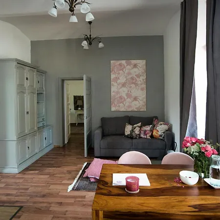 Fetekert Apartment Szecseny